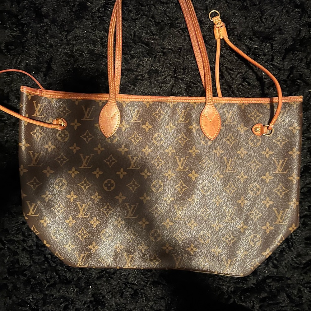 Louis Vuitton Signature Brown Monogram Tote